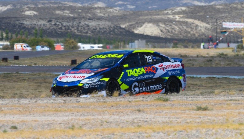 El Cruze quedó tocado de la serie y en la final alcanzó a dar un par de vueltas. (Foto: APAT)