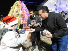 El barrio Gaucho Rivero enciende su arbolito navideño esta noche