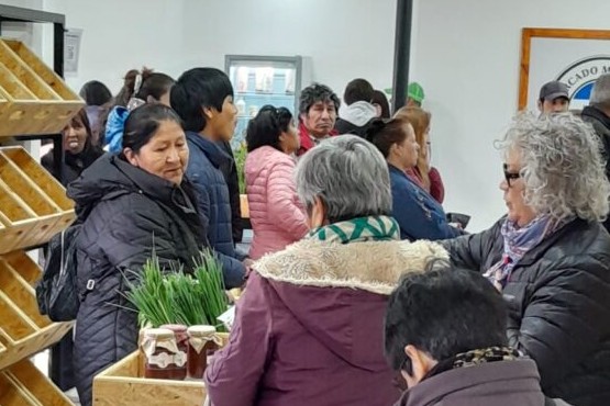 Abrió sus puertas el Mercado Itinerante Municipal en Río Turbio