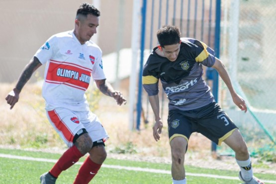 El Aurinegro tuvo una tarde perfecta. (Foto: Mauro Gogol)