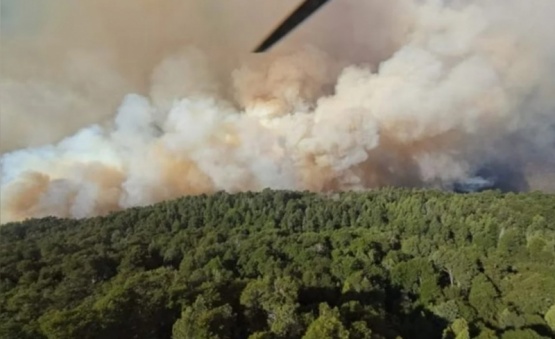 Incendio en el Parque Nacional Nahuel Huapi: ya se consumieron más de 1.800 hectáreas