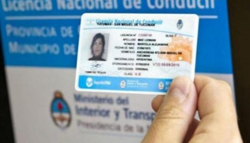 Regularización de insumos y entrega de licencias de conducir