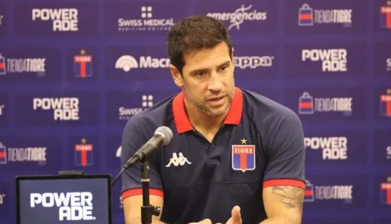 Vélez anunció a Sebastián Domínguez como nuevo entrenador