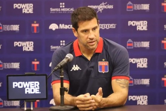 Vélez anunció a Sebastián Domínguez como nuevo entrenador