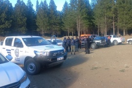 Policía de Santa Cruz colabora en la búsqueda de José Cretton en Chubut