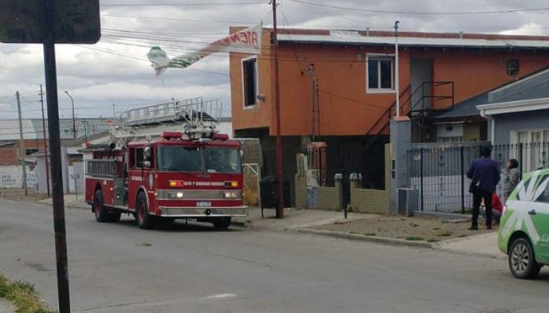 Múltiples intervenciones de bomberos por la ráfagas de viento 