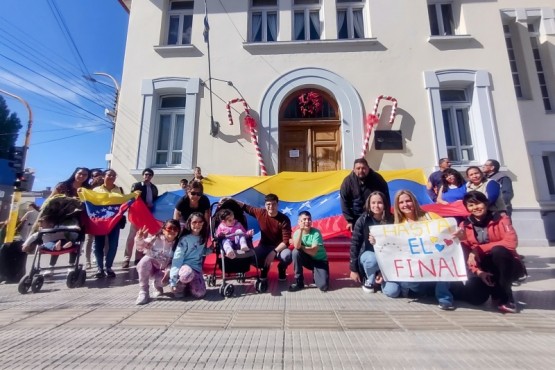 Marcha de la comunidad venezolana en contra de Nicolás Maduro