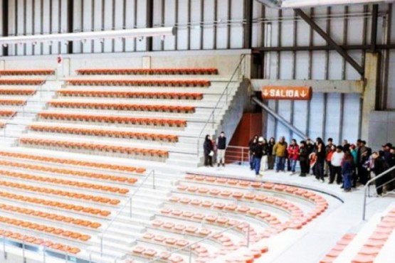 La obra civil del micro estadio de Río Grande está terminada