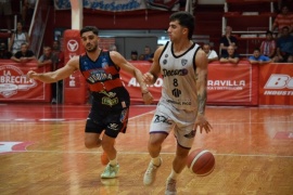 San Isidro y Deportivo Viedma volvieron a ganar y jugarán mano a mano por el título