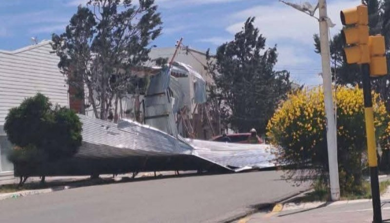 Vientos severos provocan daños en Pico Truncado