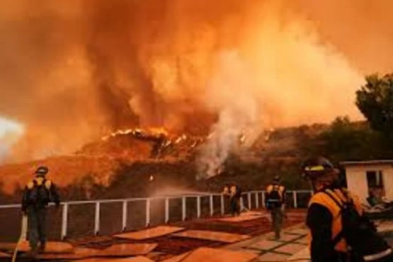 El viento intenso podría agravar otra vez la situación de los incendios de Los Ángeles