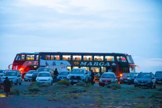 Más de 100 personas visitaron Punta Loyola para observar los planetas