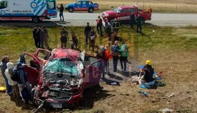 Cuatro mujeres sufrieron heridas tras vuelco 