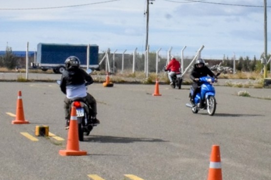 Se realizaron exámenes prácticos para la obtención de licencias de motocicleta