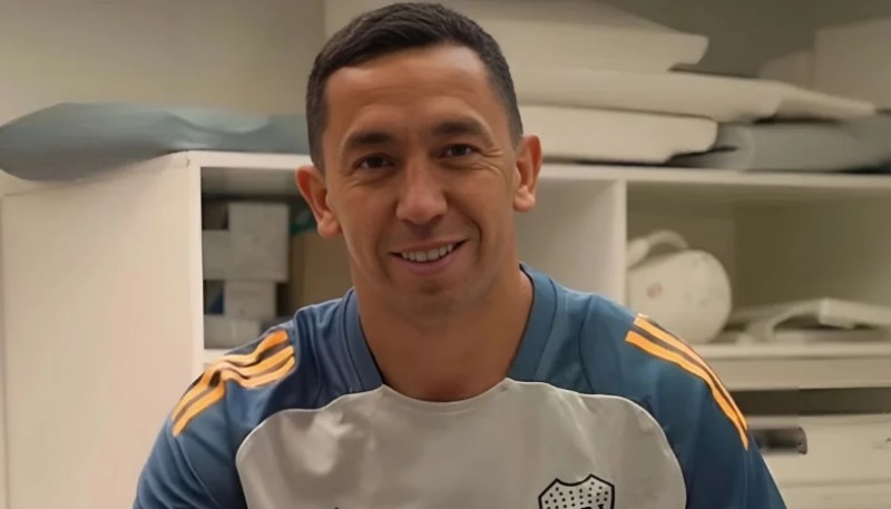 Agustín Marchesín firmó contrato, se entrenó con el plantel y fue presentado en Boca