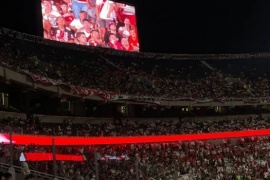 River estrena un anillo de pantallas LED en el estadio Monumental