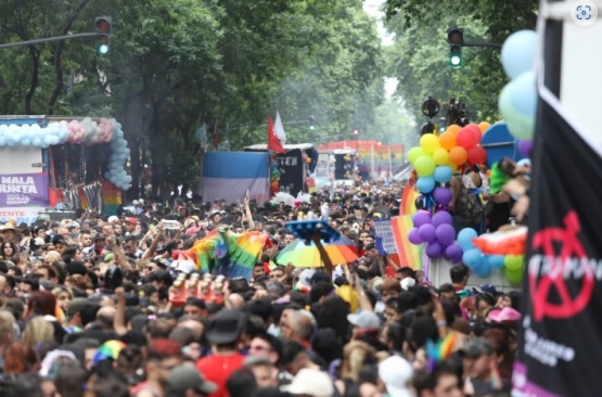 Marcha Federal LGTBIQ+: los manifestantes se movilizan hacia la Plaza de Mayo