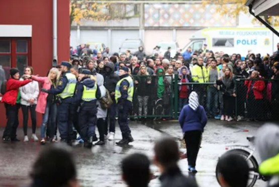 Suecia: atacaron a tiros a cinco personas en una escuela