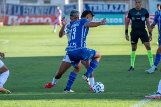 Se suspendió Godoy Cruz y Talleres por agresión al árbitro