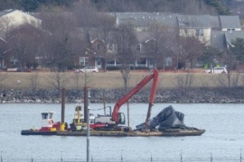 Recuperan los cuerpos de las 67 víctimas de la tragedia aérea en Washington