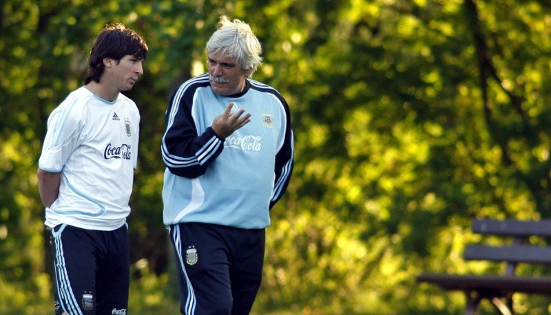 Gerardo Salorio junto a Lionel Messi en la previa del Mundial 2006.