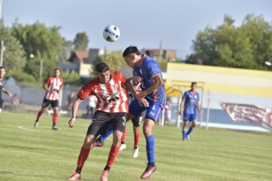 El equipo comodorense fue el verdugo  de Boxing Club en este torneo. (Foto: Noticias Net)