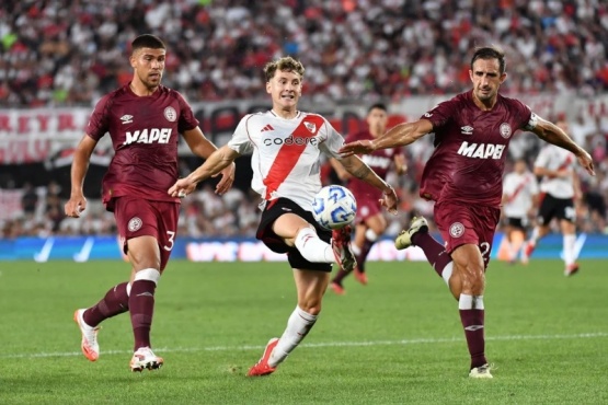 River venció a Lanús y quedó escolta del Torneo Apertura 2025