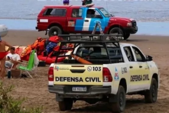 Hallaron muerto al joven que había desaparecido tras meterse al mar con sus amigos