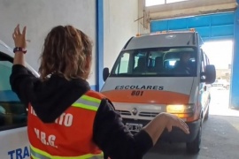 Tránsito inspeccionó vehículos de transporte escolar