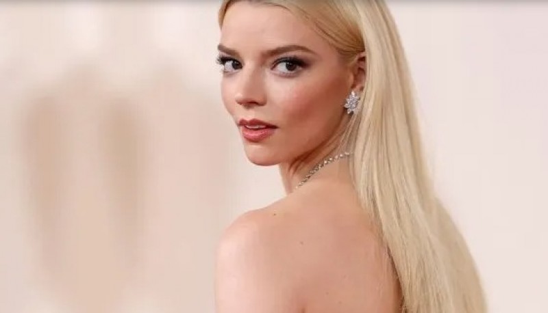 La serie protagonizada por Anya Taylor Joy que transcurre en la Inglaterra del siglo XIX