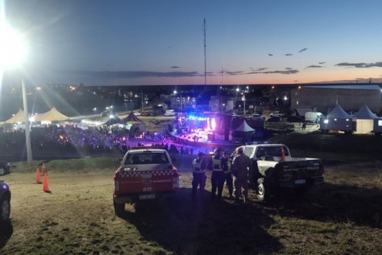 Dos detenidos en la Fiesta del Penacho Amarillo