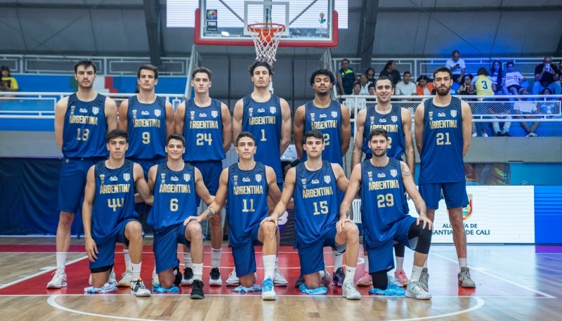 Sin Campazzo ni Delía, el elenco albiceleste hizo un gran partido y se quedó con el triunfo. (Foto: CAB)