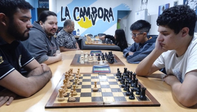 El ganador del torneo se enfrentó con Tello en la sexta ronda. (Foto: La 22)