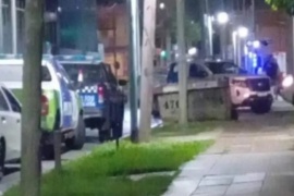 Asesinaron a una mujer para robarle su camioneta en Vicente López