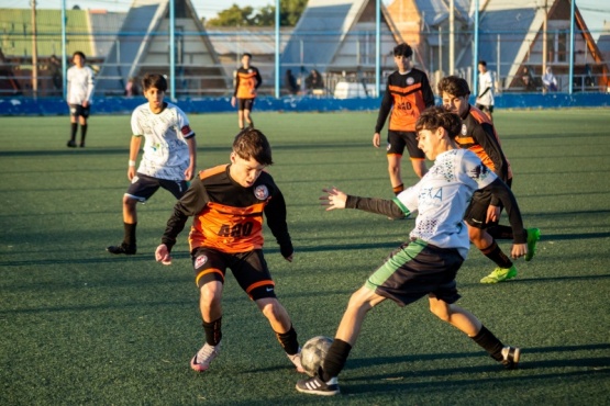 El Patrono no tuvo problemas para sumar sus primeros puntos grandes en este certamen. (Foto: CG)