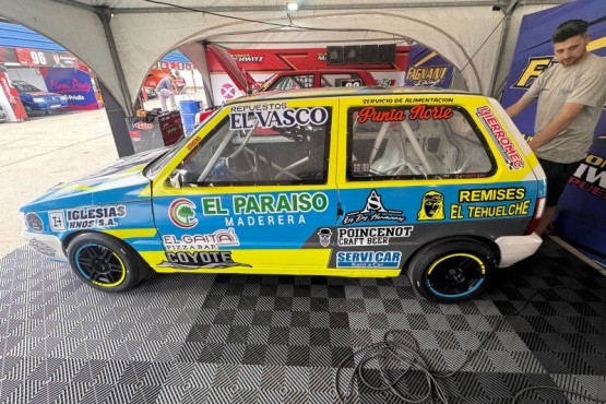 El Fiat Uno de Willy respondió bien a las exigencias del día.  