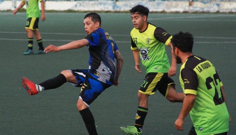 El conjunto azul jugó bien y se llevó un merecido triunfo. (Foto: Liga Barrial RG)