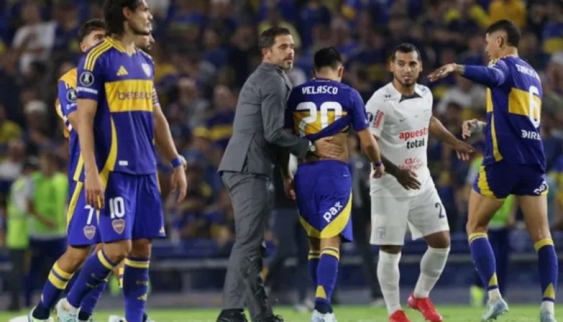 Un integrante del Consejo de Fútbol de Boca se reunió con el Kily González