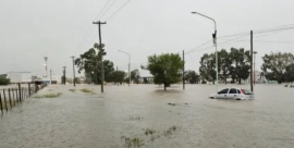 Campaña solidaria para recolectar agua potable para Bahía Blanca 