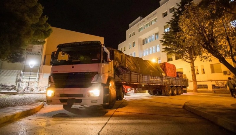 Gobernador Torres destacó la llegada del primer resonador público al Hospital Regional de Comodoro