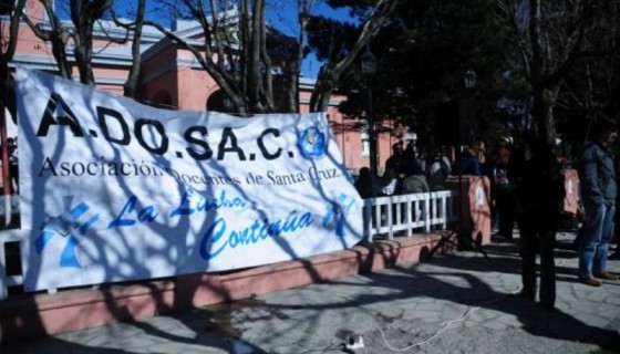 Los docentes piden por reuniones en paritarias. (Foto Archivo)