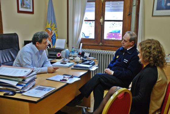 La reunión en el Ministerio Secretaría General de la Gobernación, con el titular de la Armada local Rubén Frattini.