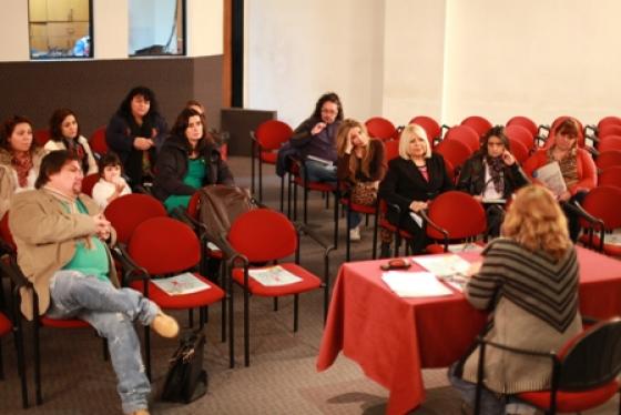  Ana Elisa Medina al informar ayer su renuncia en una reunión de directores, en el Complejo Cultural. (Foto H.C.)